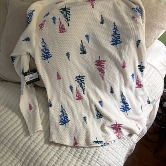 Eddie Bauer Pajamas - Picture 2 of 6